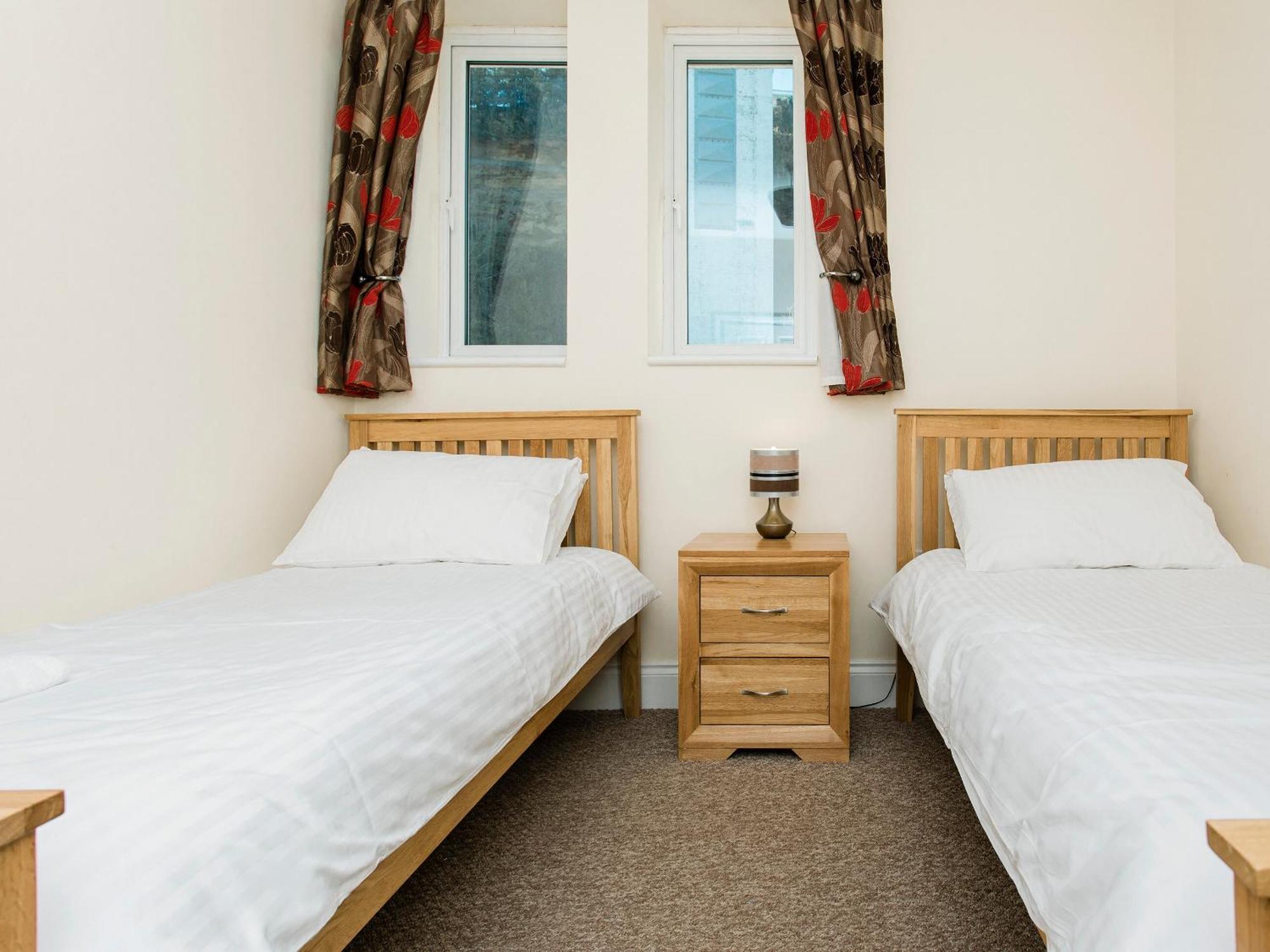 Sunny Beach Apartments Shanklin Eksteriør bilde
