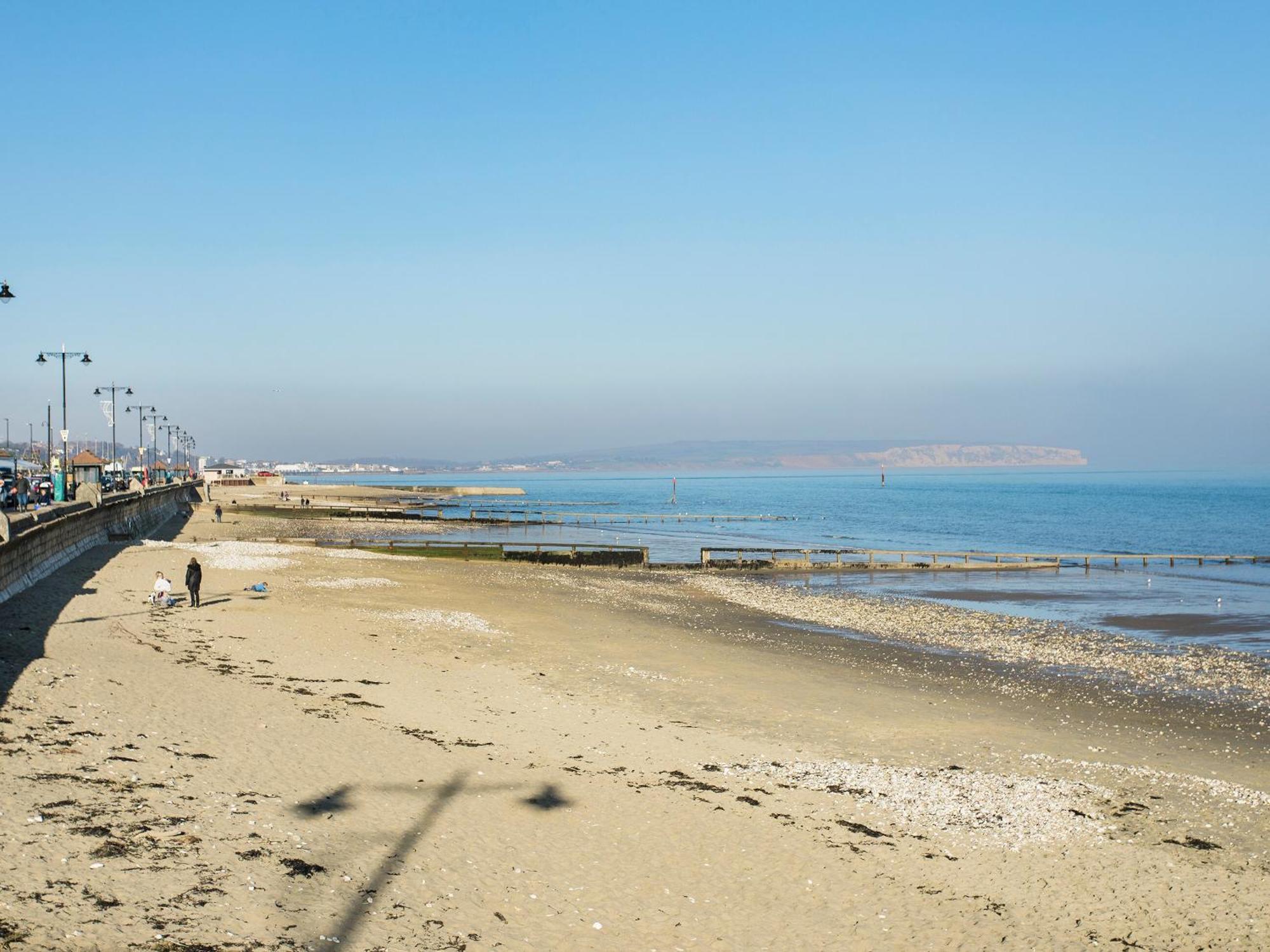 Sunny Beach Apartments Shanklin Eksteriør bilde